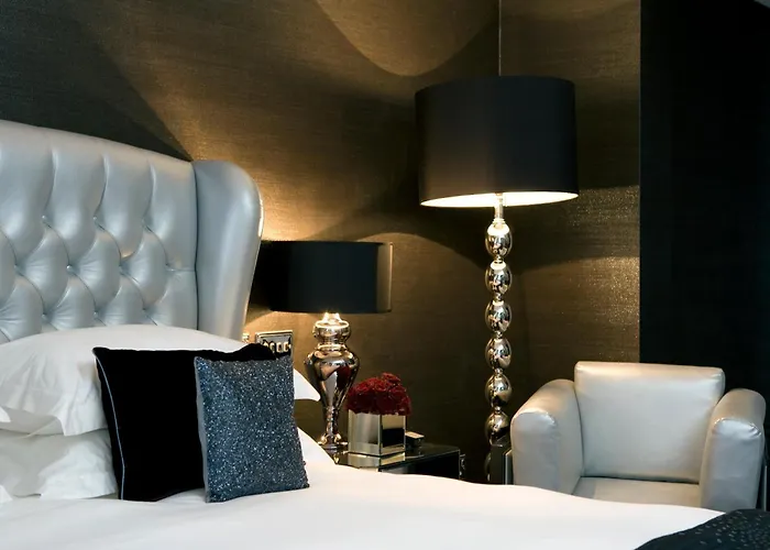 Karma Sanctum Soho Hotel